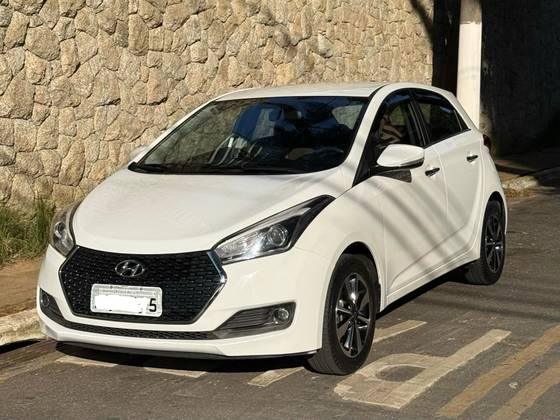 HYUNDAI HB20 1.6 PREMIUM 16V FLEX 4P AUTOMÁTICO
